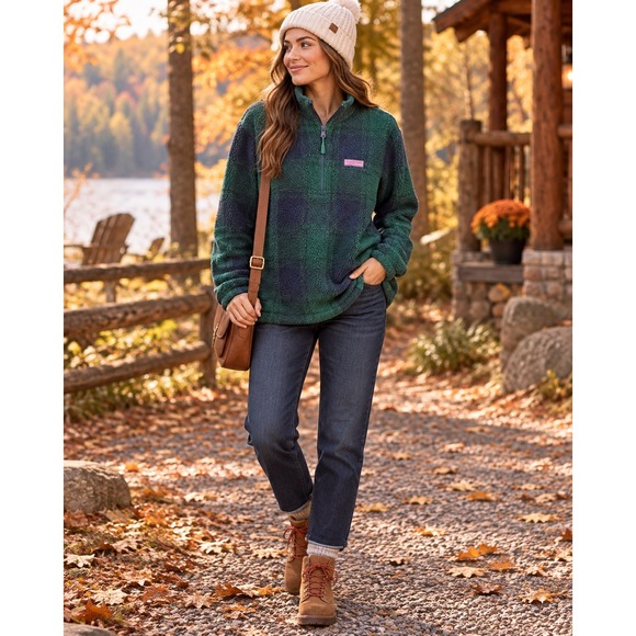 Vineyard Vines Tops - Vineyard Vines Women's Large Blackwatch Sherpa Half Zip Plaid Fleece Preppy